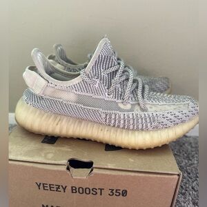 Yeezy Boost 350
